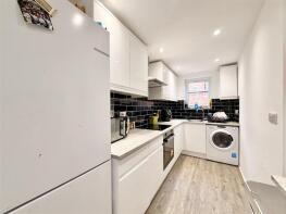 6, Forest Grove, Arboretum, Nottingham NG1 4HS