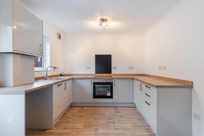 A17 - 21 Jasmine Grove Paignton - 260126