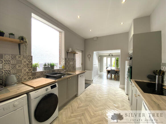 7 bed Terraced for sale Image 3