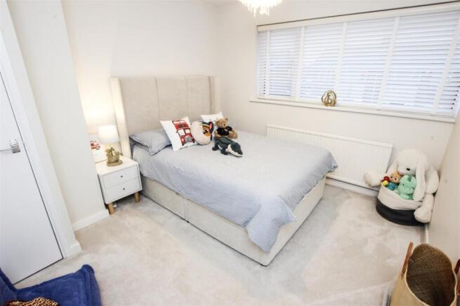 BEDROOM 2 FRONT