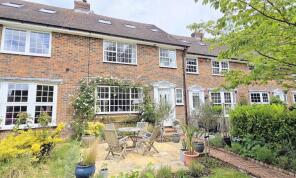137, The Welkin, Haywards Heath RH16 2PL