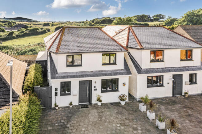 1306214-1-68544dc...