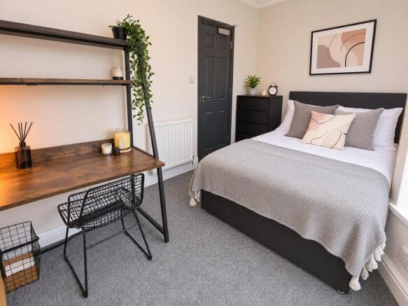 122 Adelaide - 7