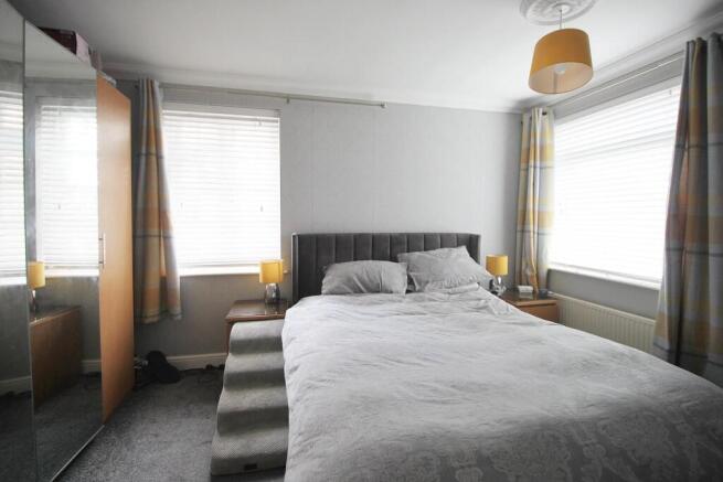 Bed2.JPG