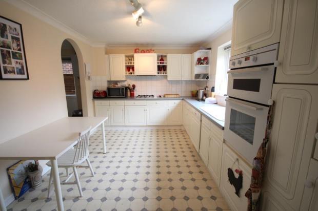 Kitchen/Breakfast Rm