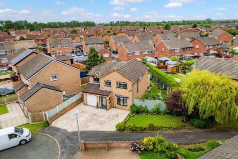 Simonside, Widnes, WA8