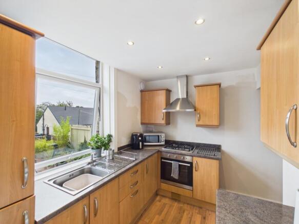 2 bed Terraced for sale Image 6