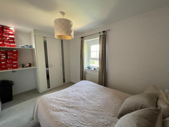 2 bed Semi-Detached for sale Image 8