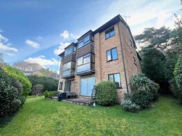2, 2 Holmdale, Osborne Road, Poole BH14 8SD