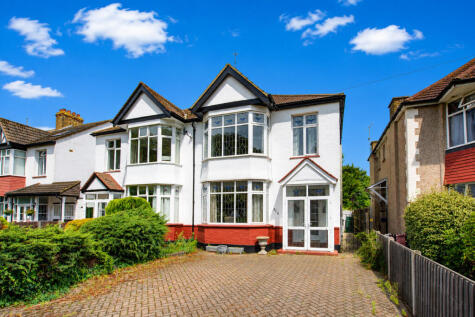 Westbourne Grove, Westcliff-on-sea, SS0