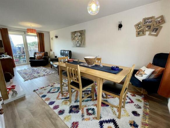 Living/Dining Room
