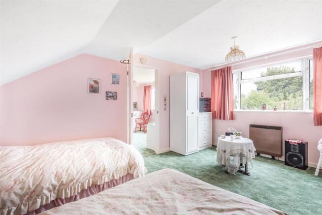 Bedroom.jpg