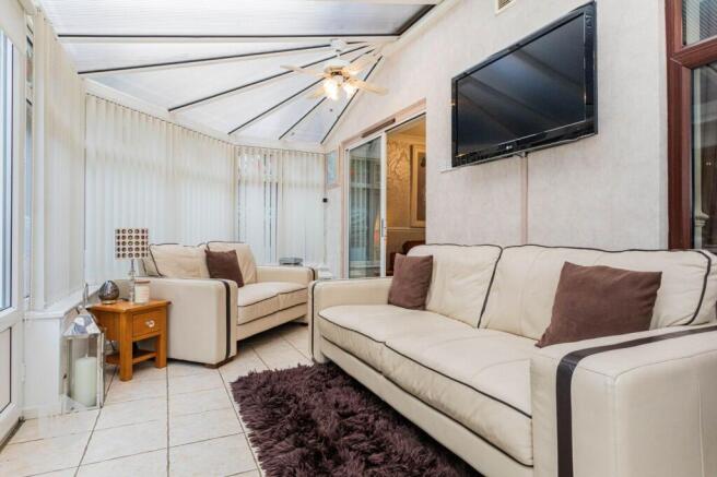 Oldstead Grove, Bolton, BL3 photo 4