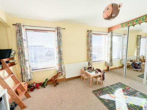 Bedroom-2.jpg