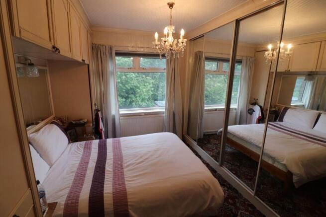 Bedroom 1 (Double)