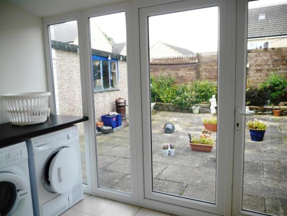 sunroom / utility