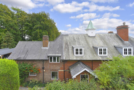 Martins Wick, Hogs Back, Puttenham, Surrey