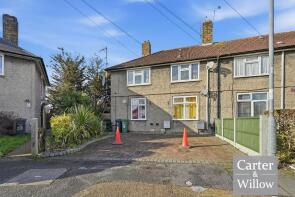 37, Easebourne Road, Dagenham RM8 2DW