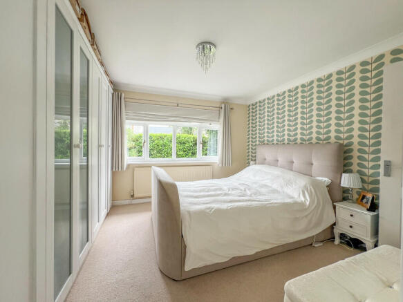 bed 1