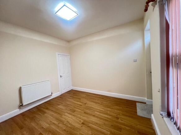 2bbc5f3e-136b-472...