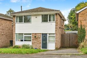 5, Thicknall Drive, Stourbridge DY9 0YH