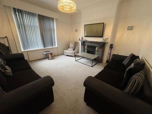 4 bed Semi-Detached for sale Image 10