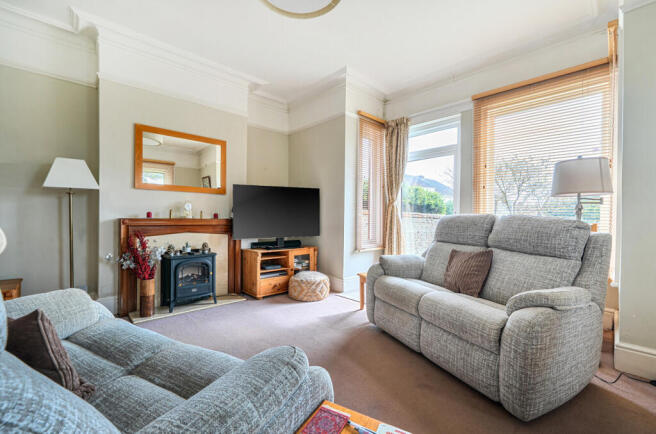 1431372-10-69b7f9...