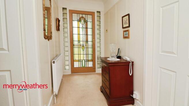 2 bed Detached Bungalow for sale Image 5