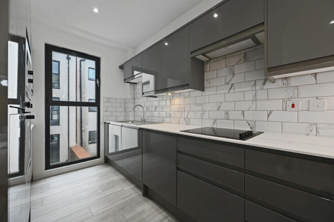 CS - Flat 4, 320 Station Road - 15 (1) - Copy