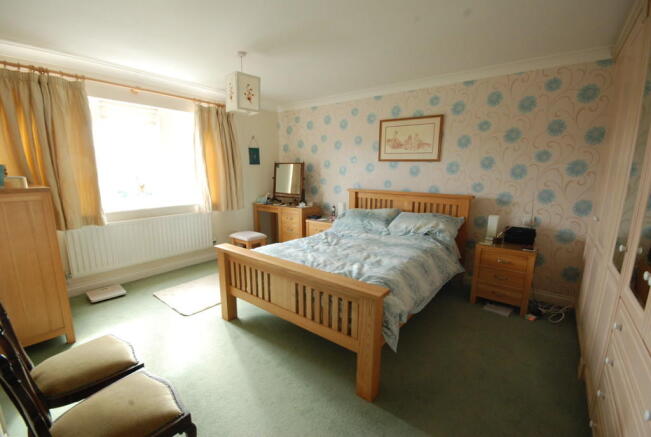 Photo 10