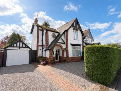 Neville Avenue, Spalding