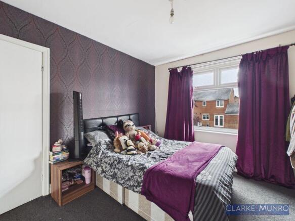3 bed Semi-Detached for sale Image 11