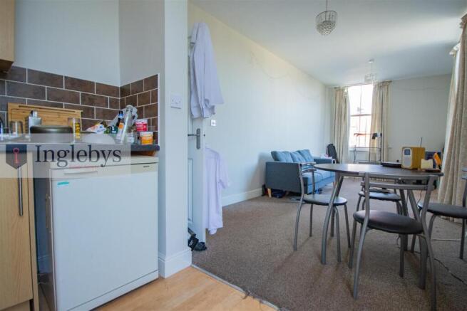 1 bed Apartment to rent Image 7