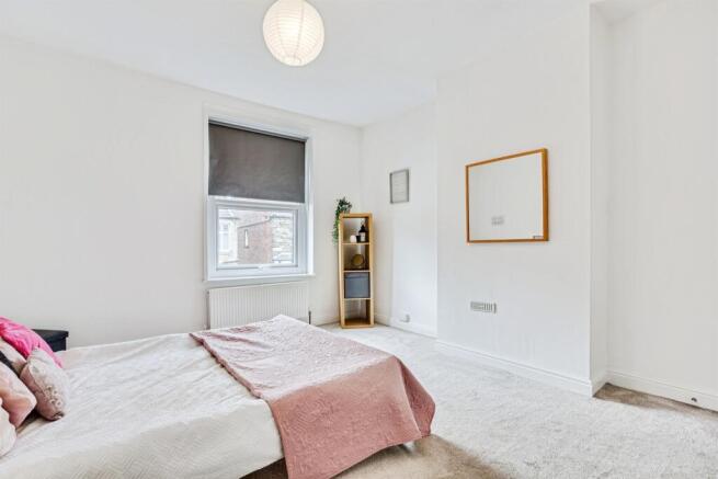 2 bed End of Terrace for sale Image 8