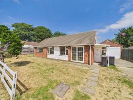 2, Thames Meadow Drive, Hogsthorpe PE24 5PU