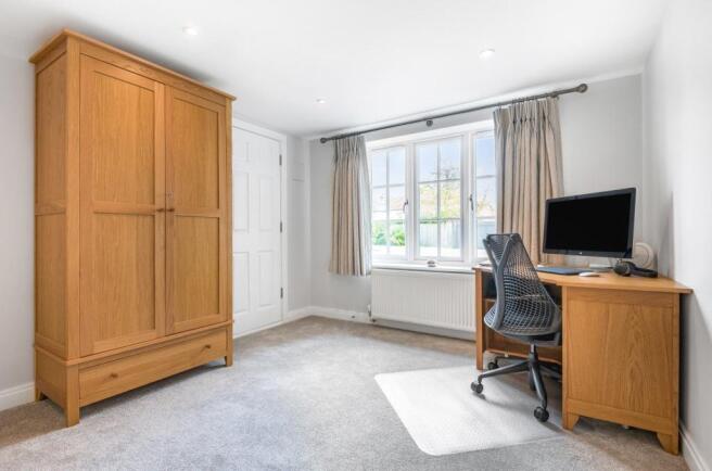 Bedroom/Study