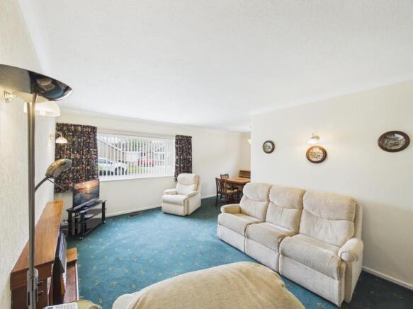 Living Room/Diner