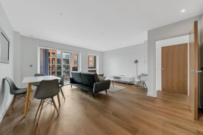 Newington House, Col