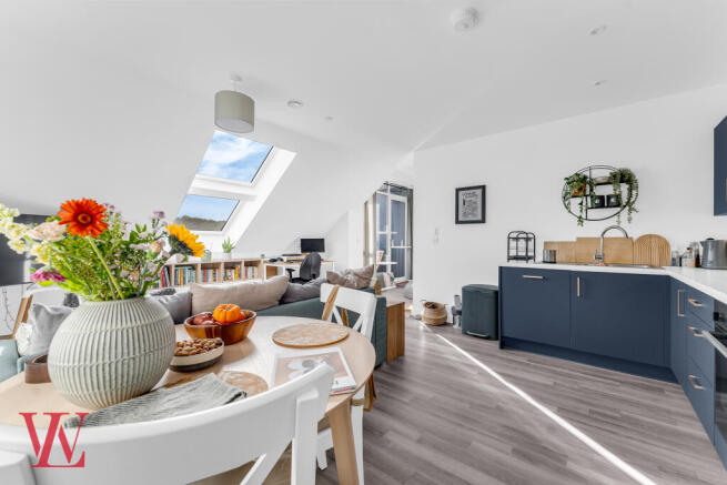 Living / Kitchen