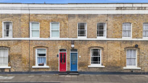 13, Dunelm Street, London E1 0QQ