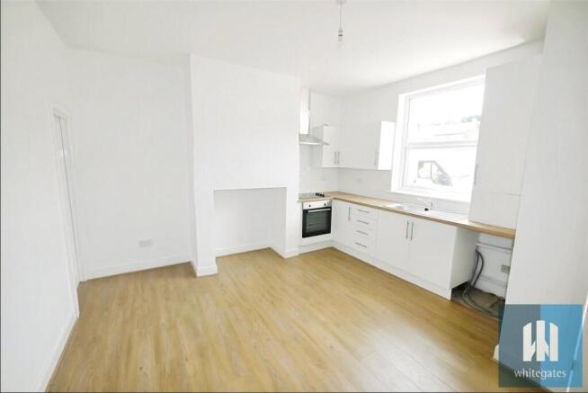 1 bed Terraced to rent Image 7