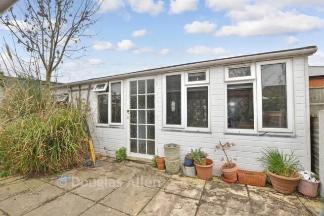 Workshop/Outbuildings