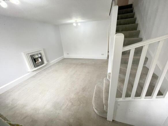 2 bed Cottage for sale Image 11