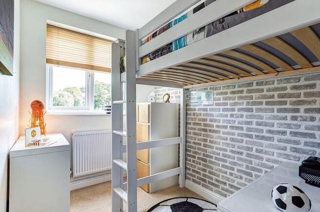 BEDROOM 4