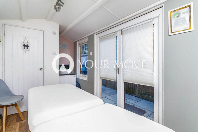 #yourmovedartford