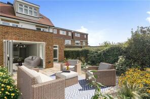 Flat 2, Pillar Box House, Godstone Hill, Godstone RH9 8FH