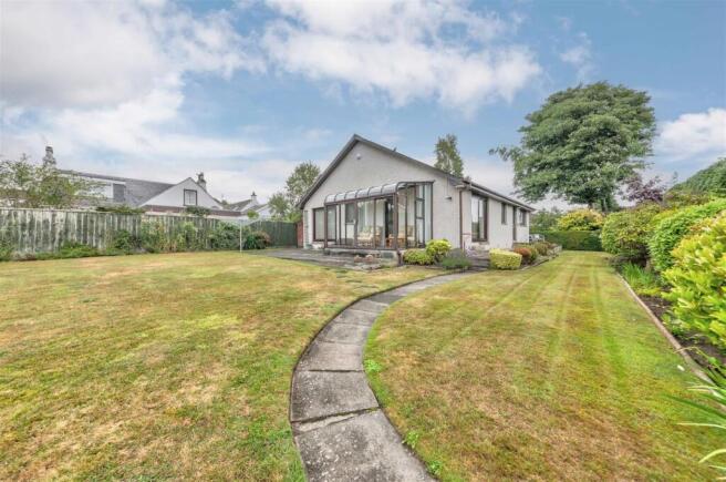 5 Gordon Street BF-22.JPG