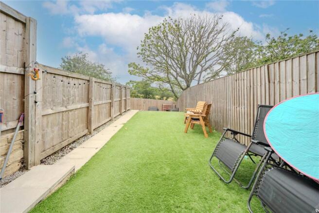3 bed Terraced for sale Image 6