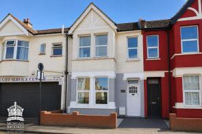Flat Upper, 274, Westborough Road, Westcliff-on-sea SS0 9PU