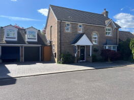 4, Charlock Close, Thatcham RG18 4DD